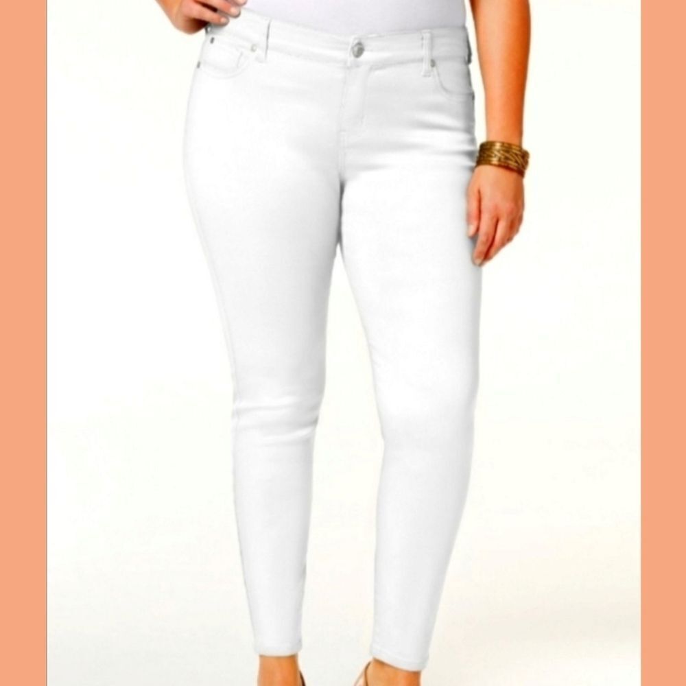 CELEBRITY PINK Plus Size 22 White Skinny Jeans NWOT - Picture 2 of 13